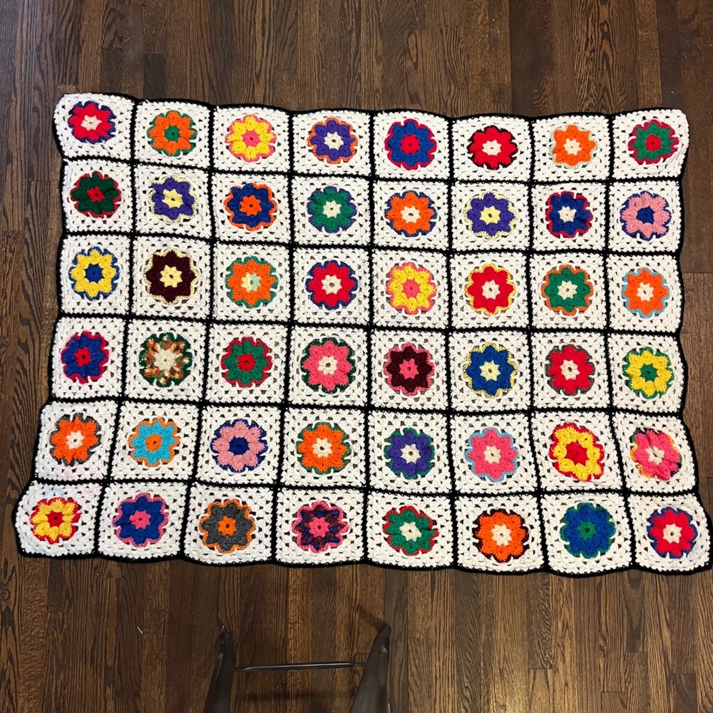 Handmade Crochet Granny Square Floral Blanket Afghan Multicolor Boho 48"x 66"